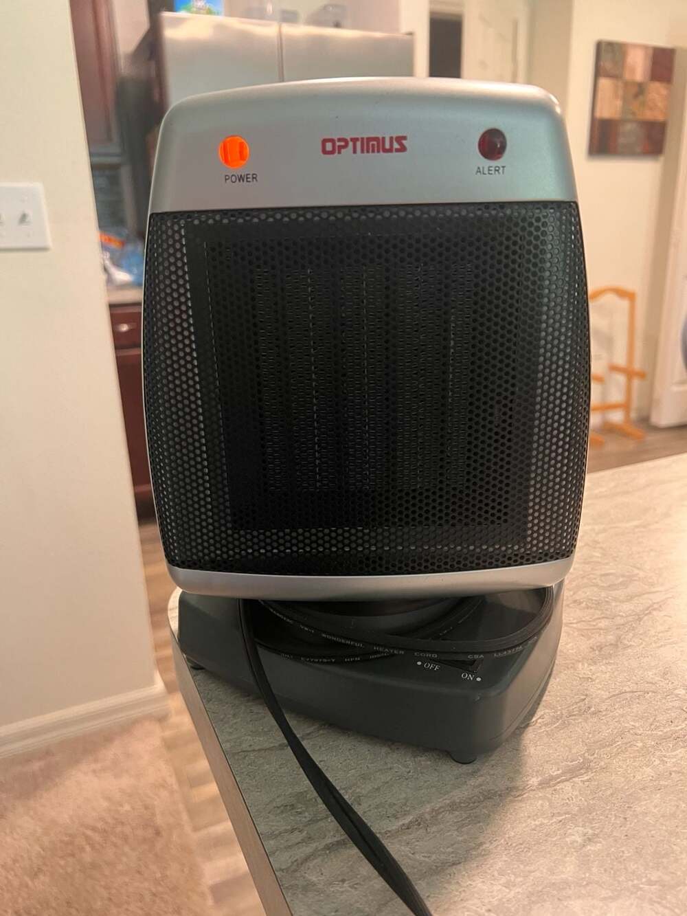 Optimus Portable Rotating Ceramic Space Heater with Thermostat